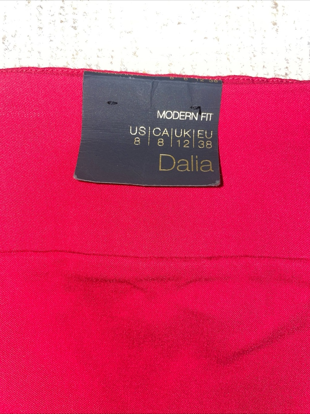 Dalia Vibrant Red Straight Pencil Skirt New with Tags Size 8 Stretch - Picture 9 of 10